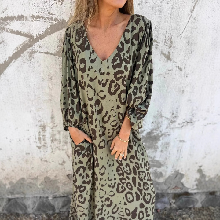 Denise | Dress with Leopard Print